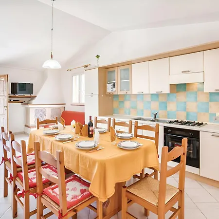 Simona Casa de Férias Orosei